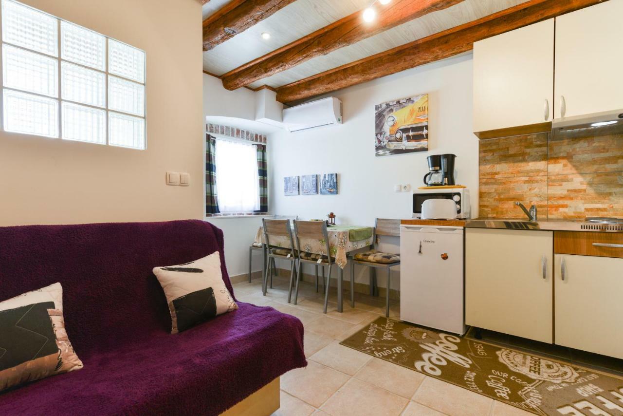 Studios Villa Romantica Zadar Eksteriør billede